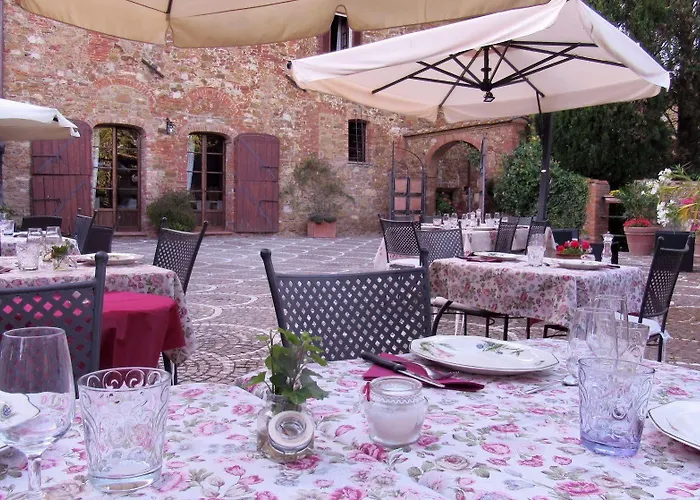 בית כפרי Renello Petroio